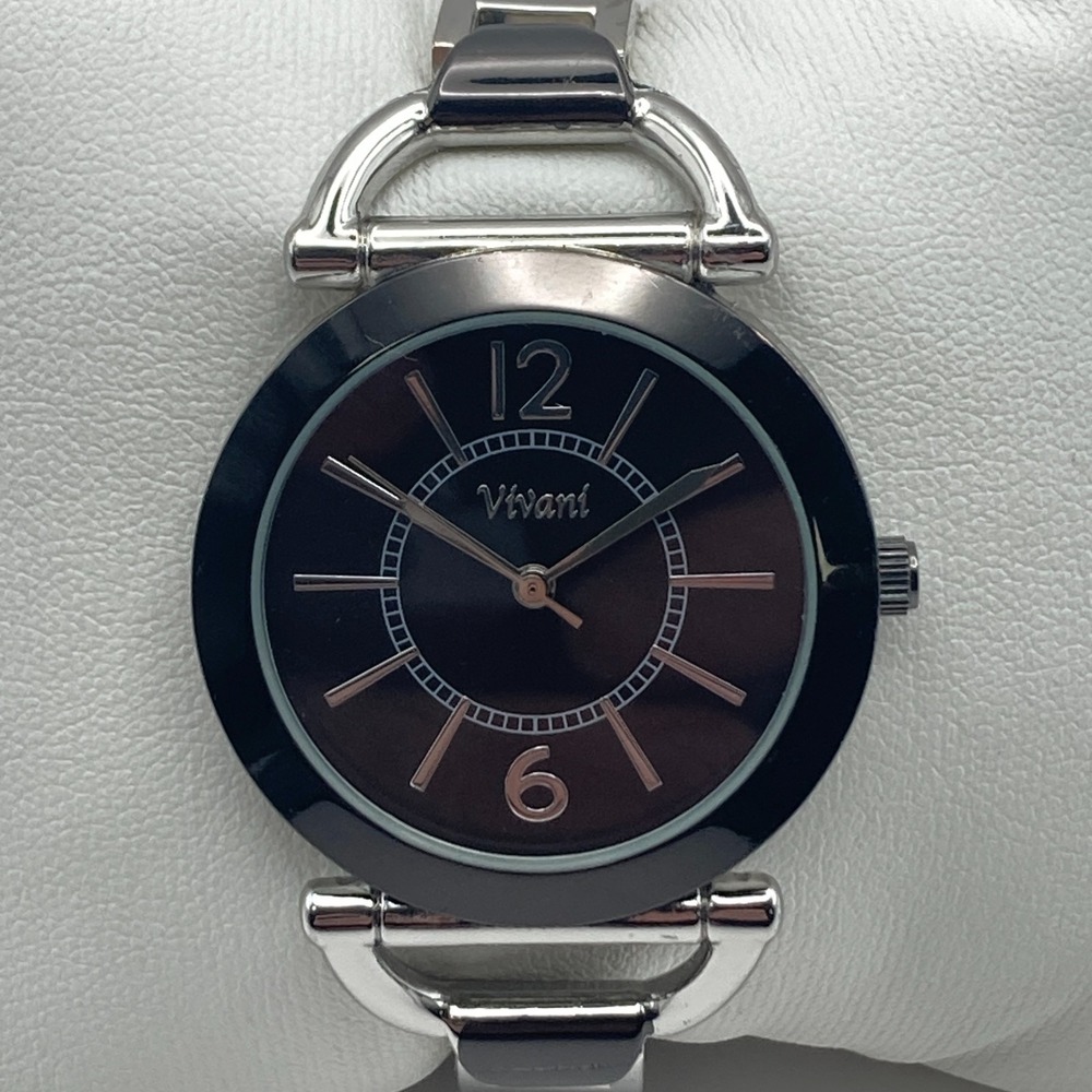 Vivani Womens Watch 34mm Silver Tone Hinged Cuff Black Bezel New Battery 6.5"